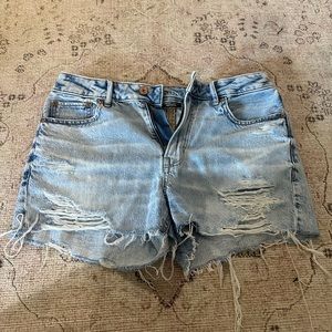 American eagle jean shorts / never worn